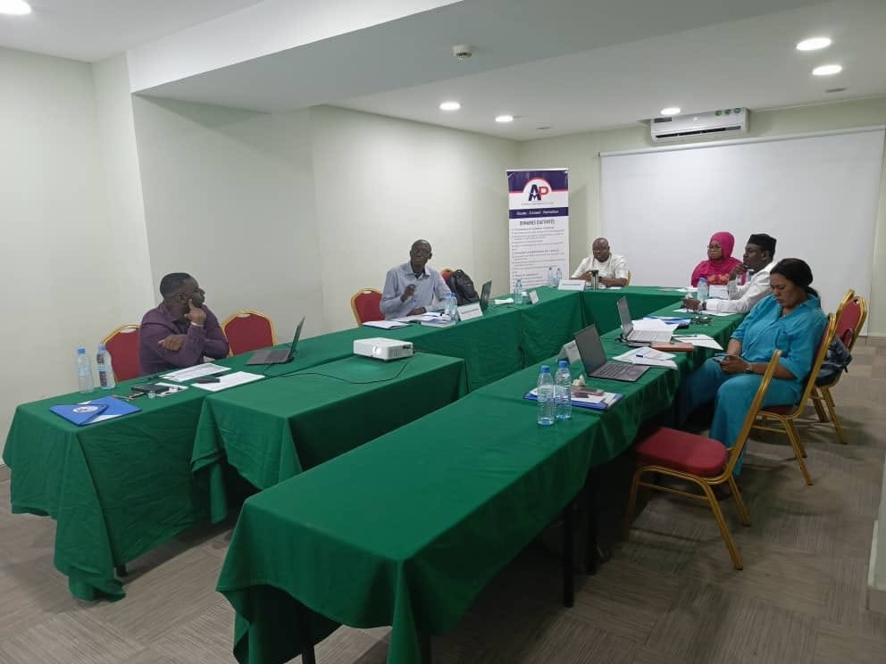 Retour en images sur la session de formation à Abidjan Thème :"Maîtrise…